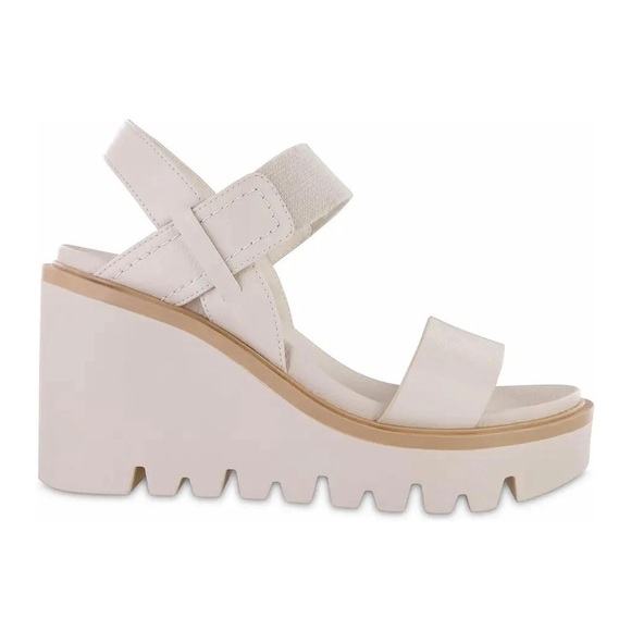 NWT — Mia Ciji Faux Pebbled Leather Platform Sandals Beige Size10 - Picture 3 of 14